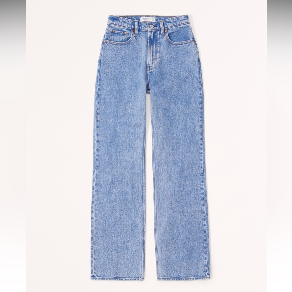 Abercrombie & Fitch Curve Love High Rise 90s Relaxed Jean